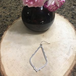 Kendra Scott Silver Sophee Drop Earring (only one)
